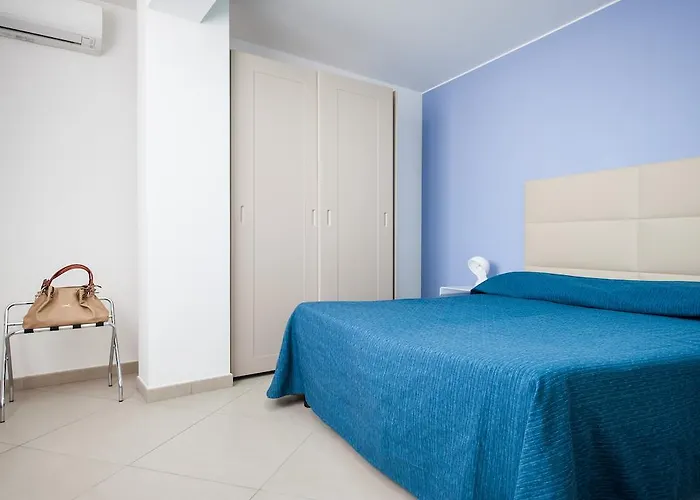 Apart Otel Finestre D'occidente
