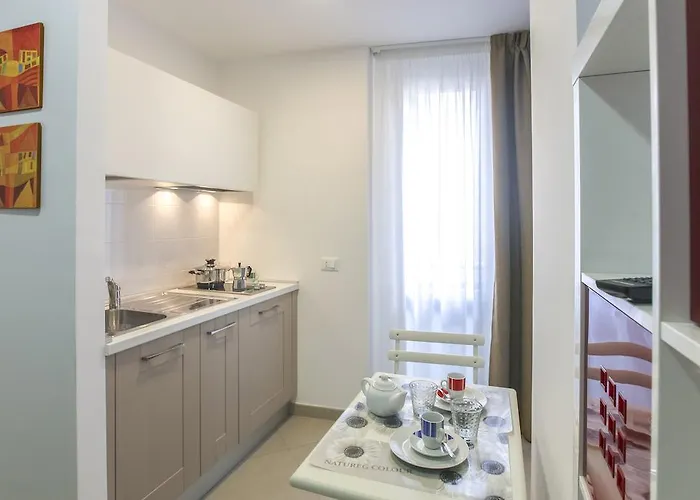 Apart Otel Finestre D'occidente